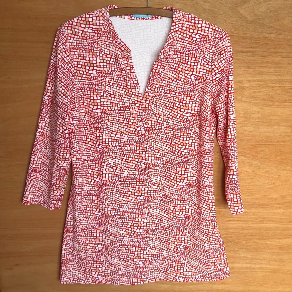 J. McLaughlin pull over print tunic top M Catalina cloth geometric nylon v-neck